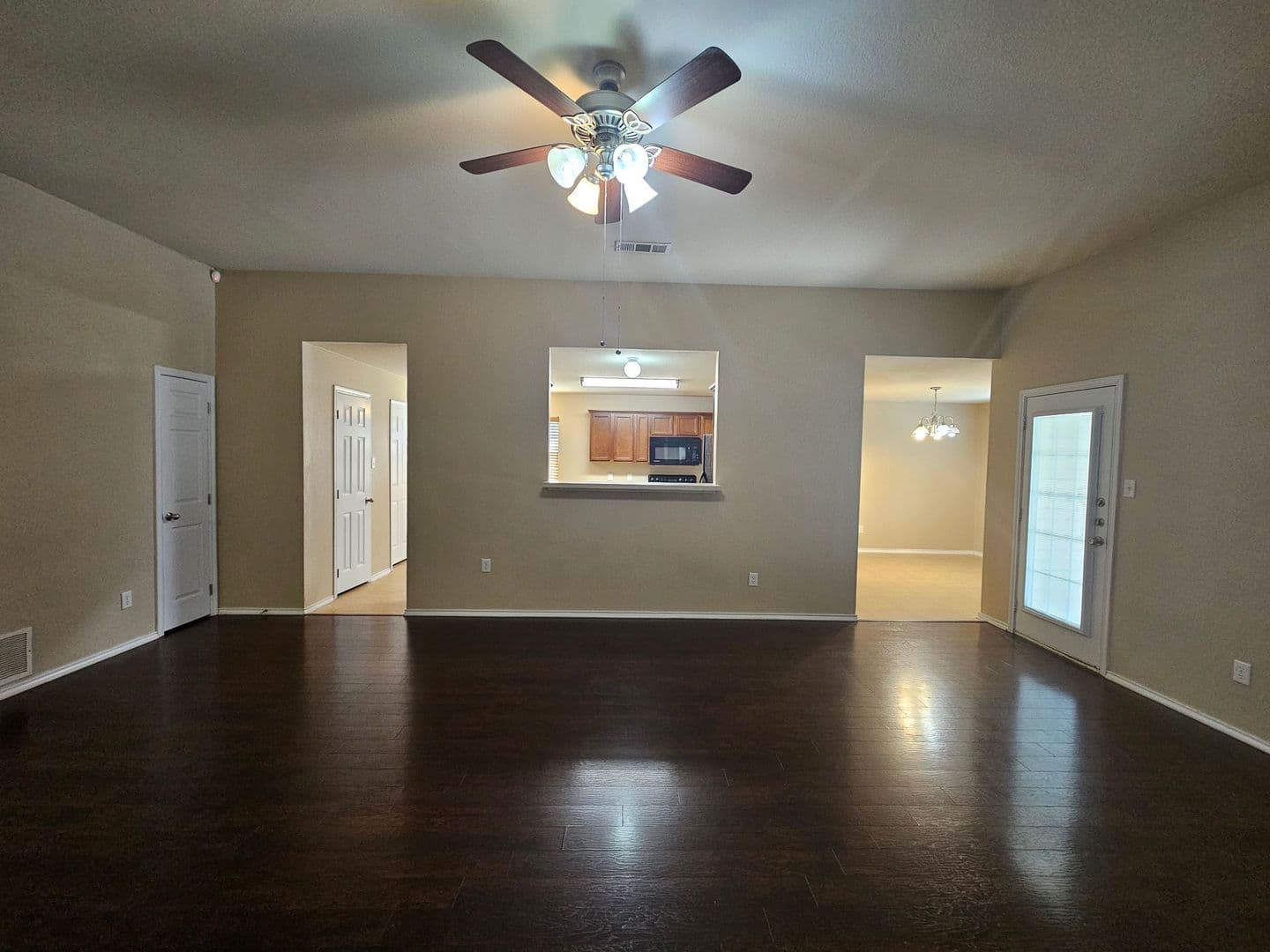 Killeen House: 2503 Hydrangea Ave