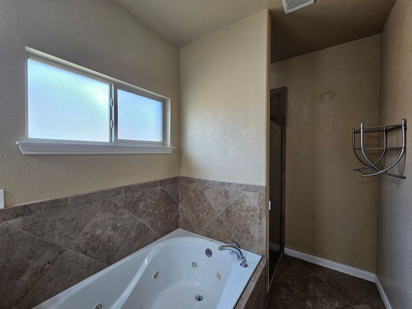 Killeen House: 2803 Camp Cooper Drive