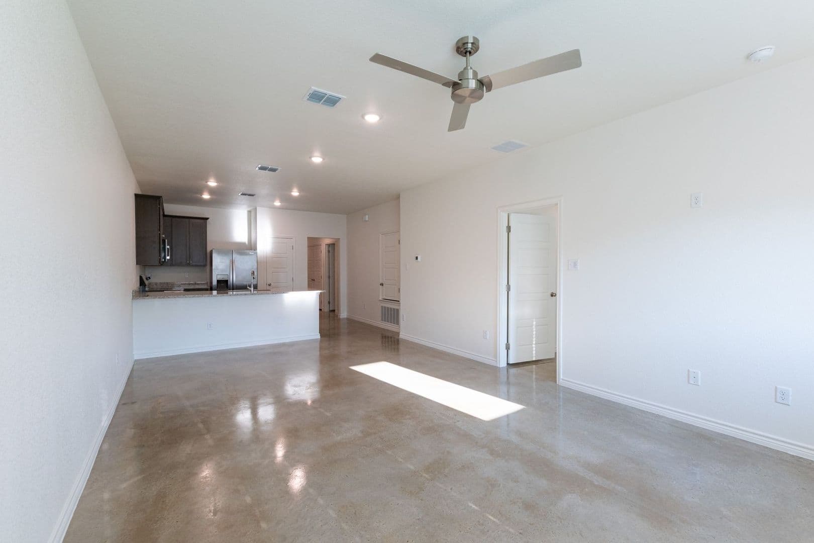 Copperas Cove Apartment: 1149 Lindsey Drive (A/B)