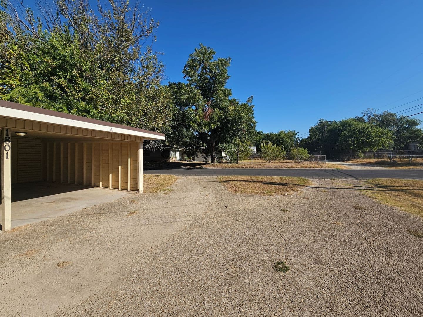 Temple Apartment: 1801 S 41st Street