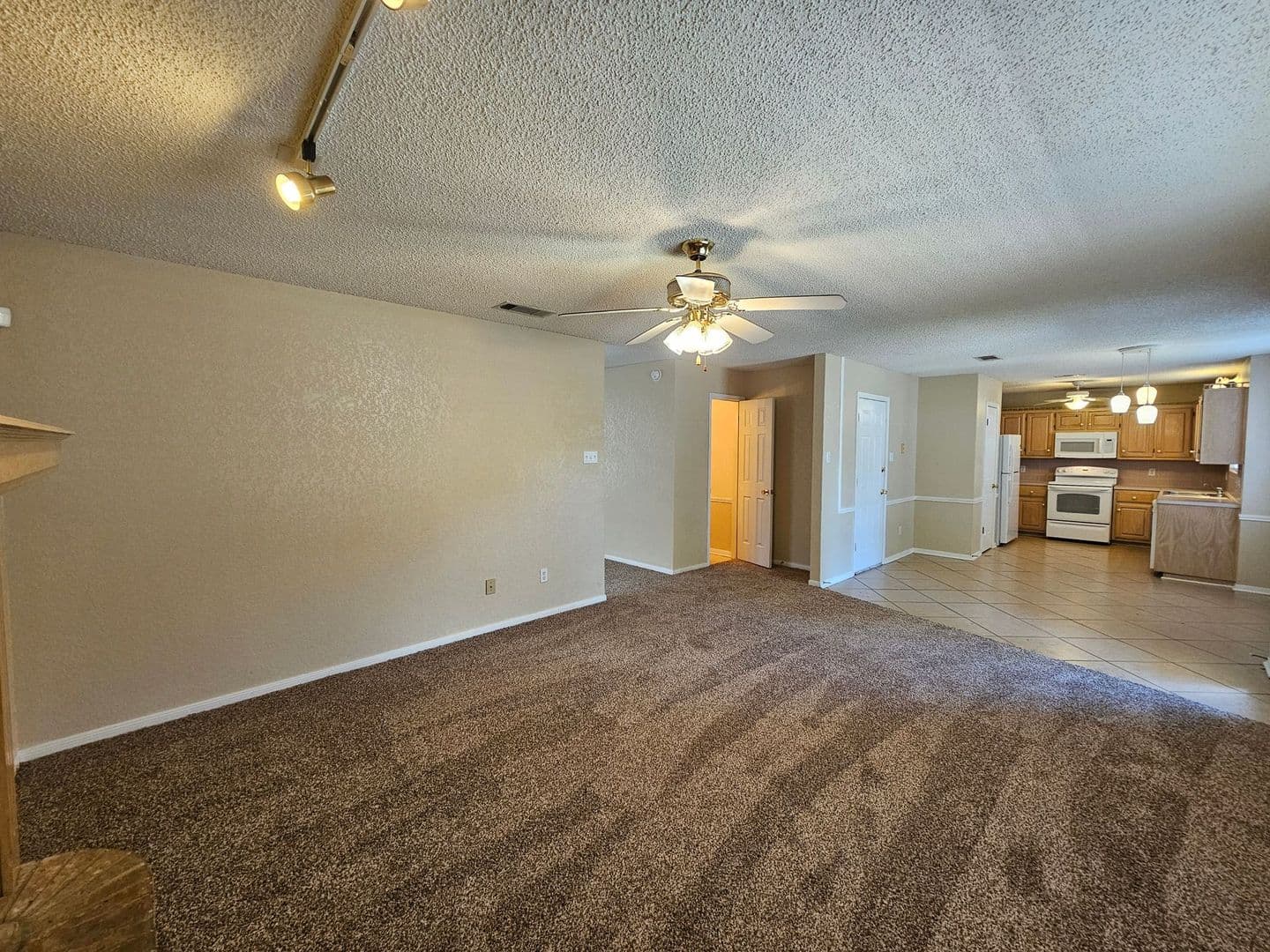 Harker Heights House: 1701 Tanglewood Drive
