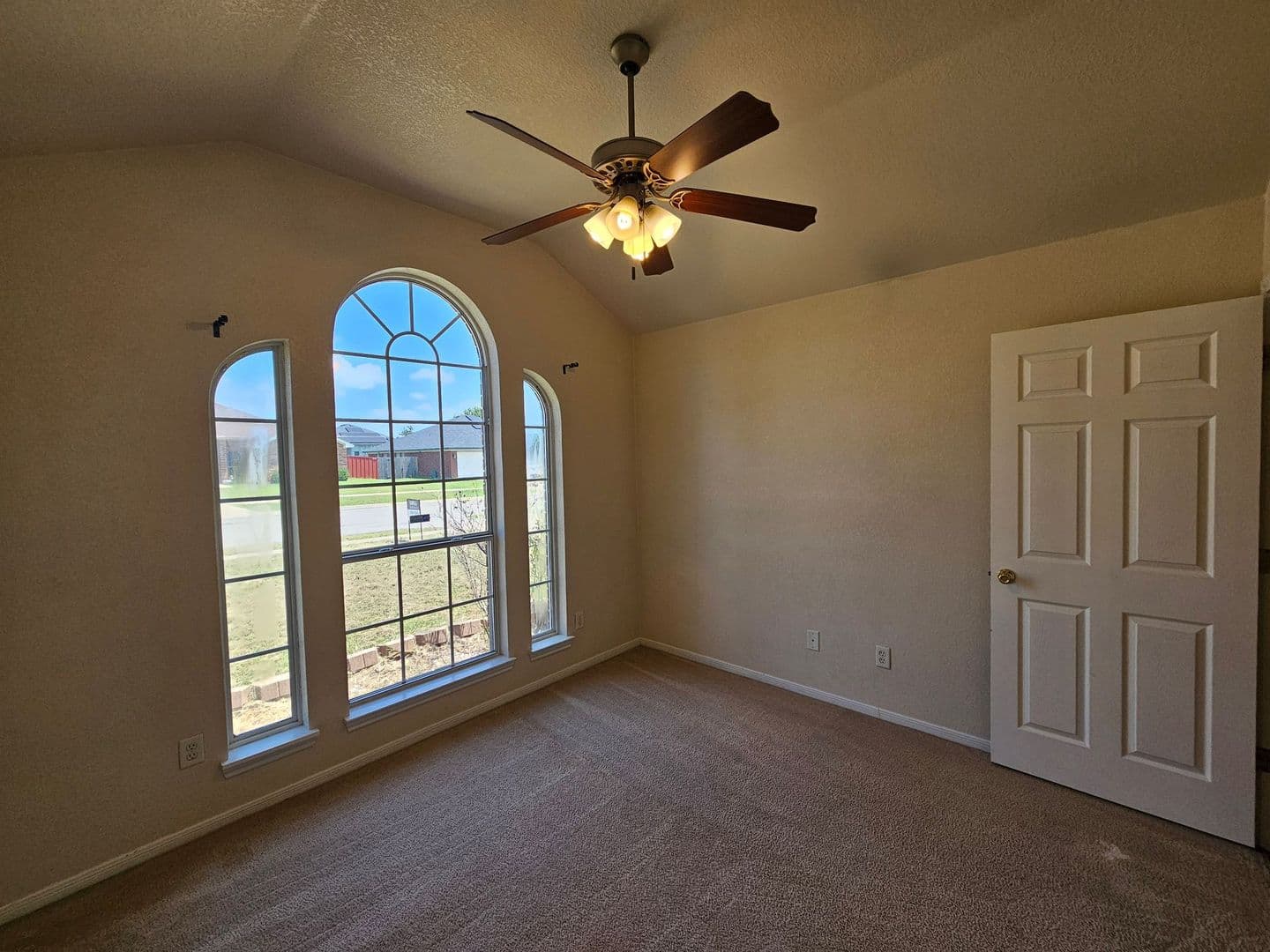 Killeen House: 4400 Jim Avenue
