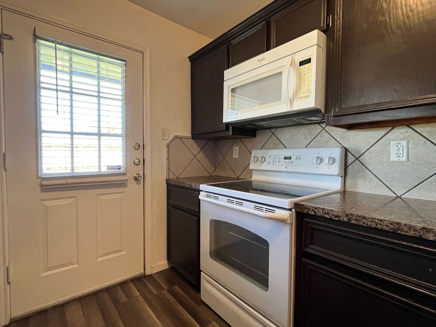 Killeen Apartment: 909 Yi Drive - Unit A