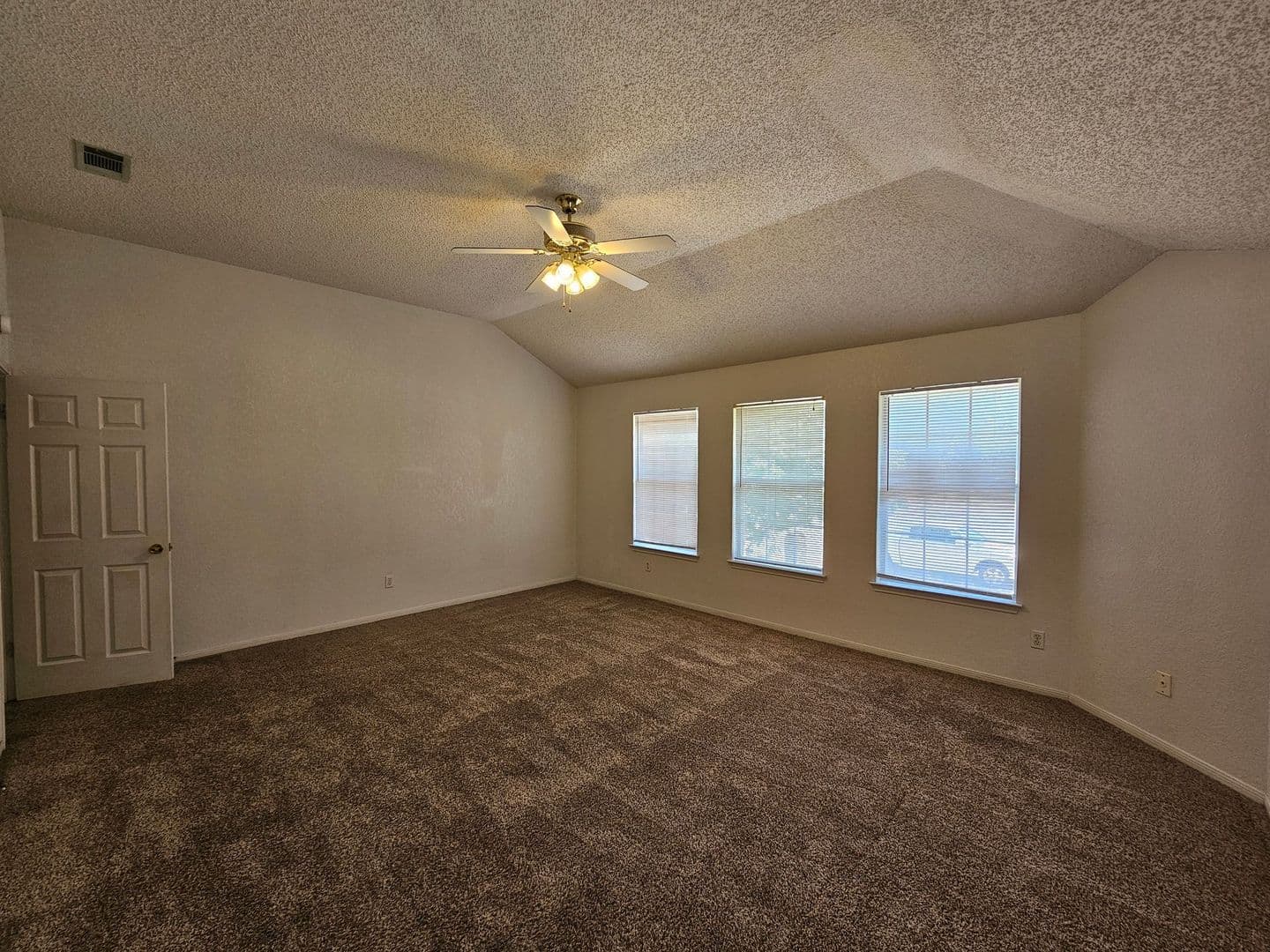 Harker Heights House: 1701 Tanglewood Drive