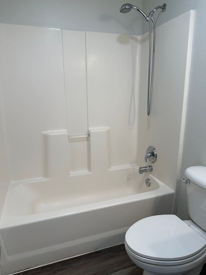 Imperial Beach Apartment: 1144 12th St.