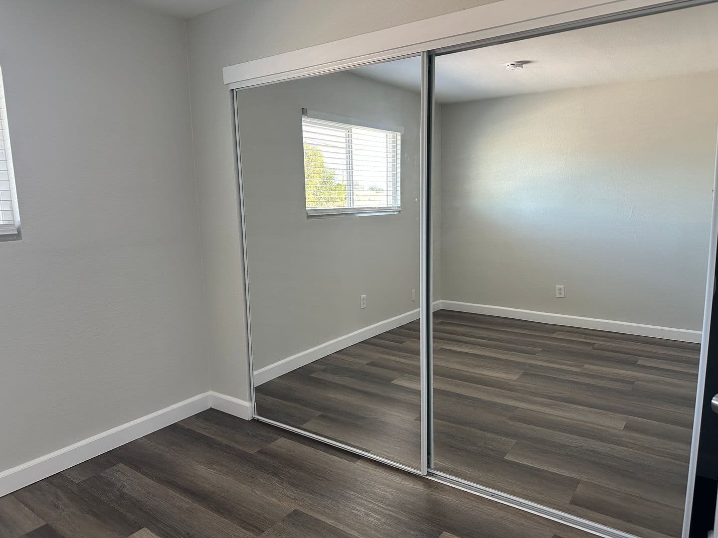 Imperial Beach Apartment: 1144 12th St.