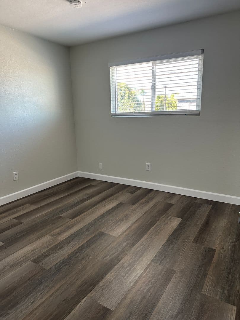 Imperial Beach Apartment: 1144 12th St.