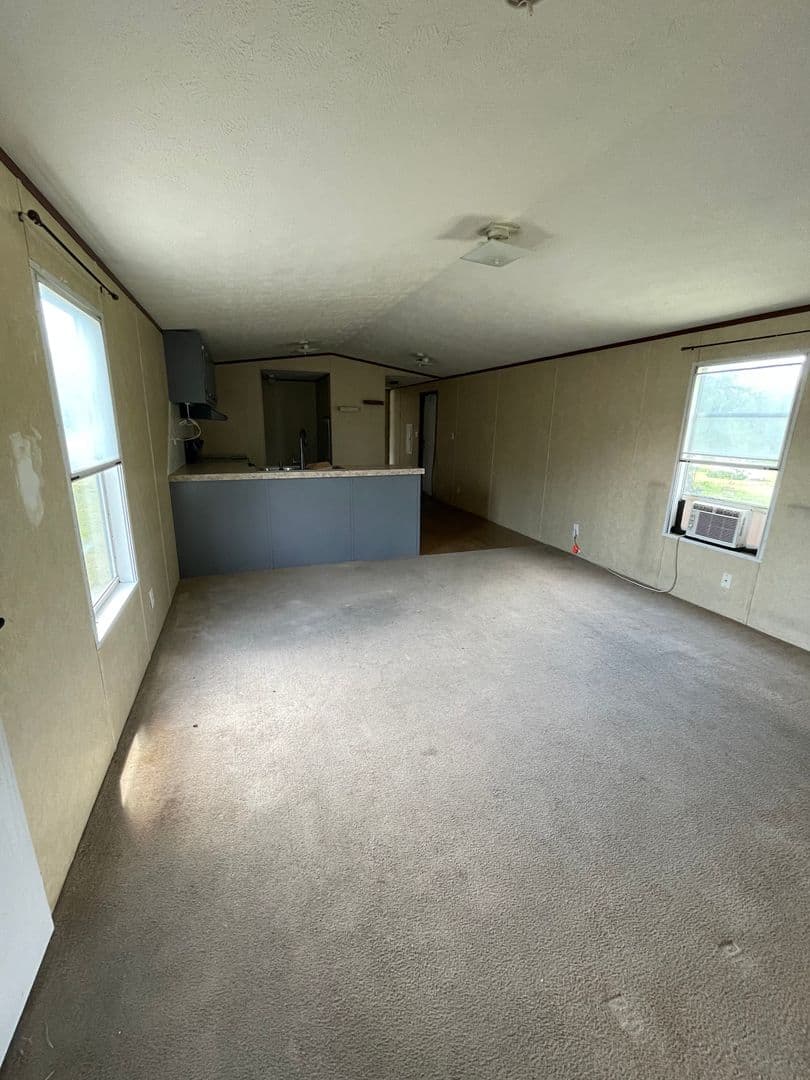 Ardmore House: 387 Basin RD