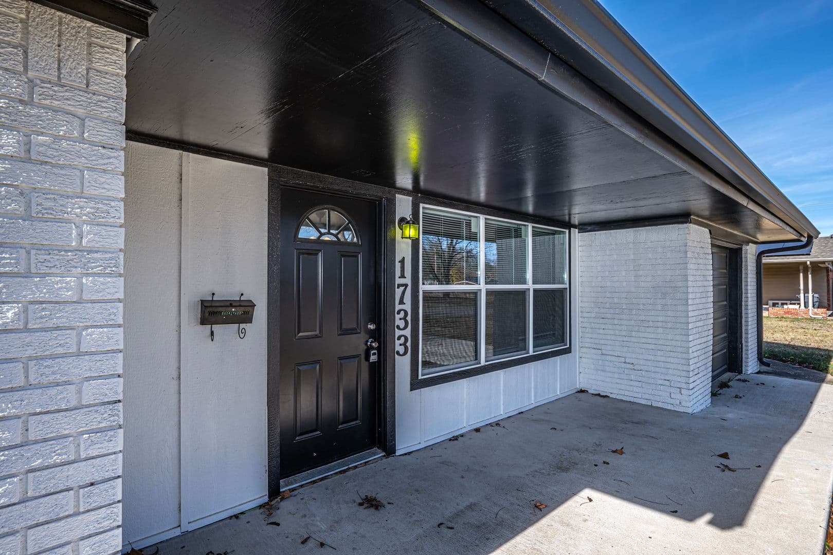 Ardmore House: 1733 Salisbury