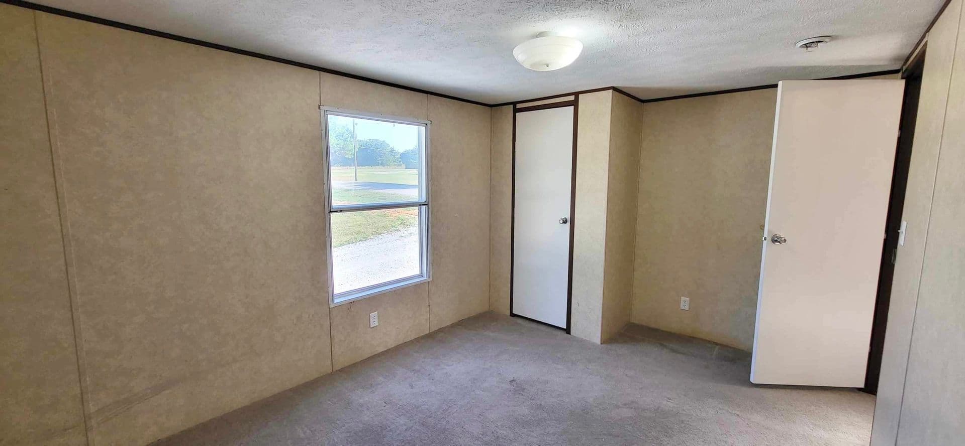 Ardmore House: 387 Basin RD