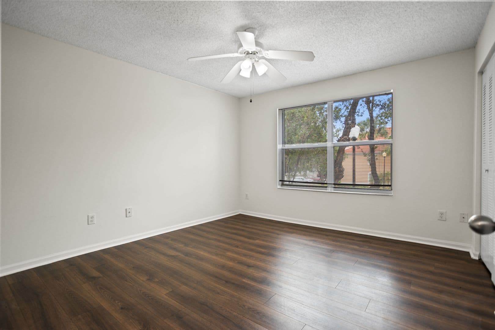 Coconut Creek Apartment: 5500 NW 61 Street