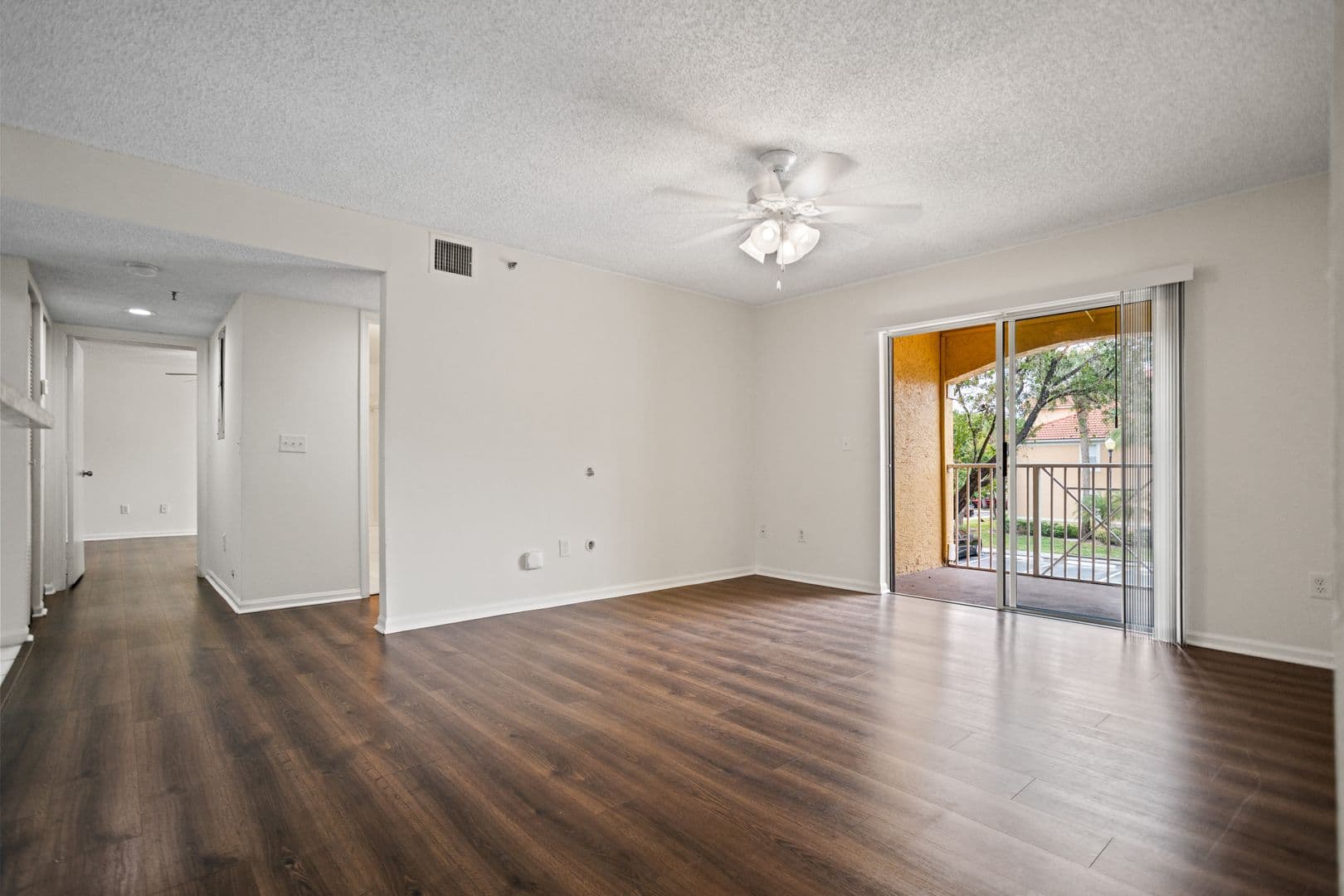 Coconut Creek Apartment: 5500 NW 61 Street