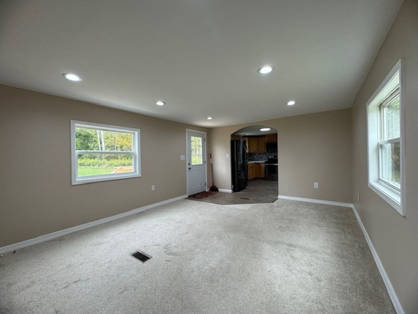 Newfield House: 74 Fishkill Rd