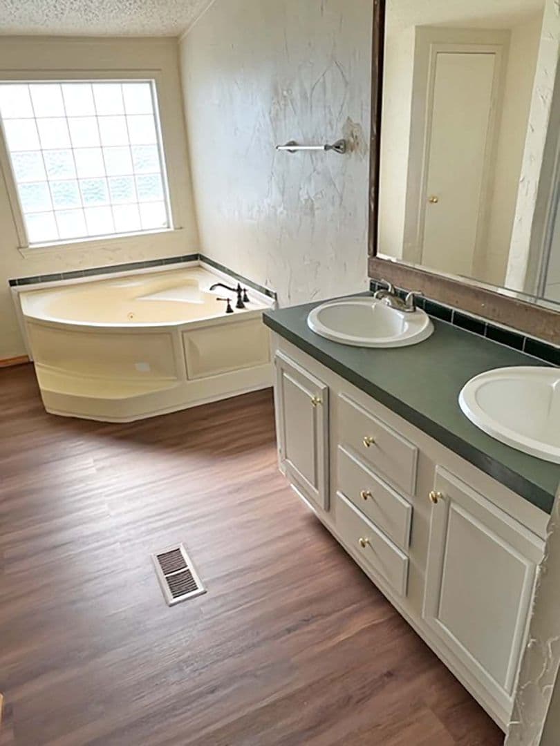Rhome House: 1307 Speedway