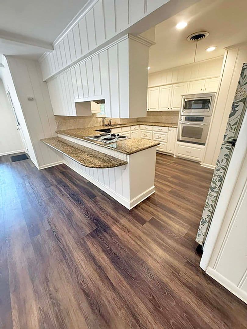 Denton House: 2710 Crestwood Ct