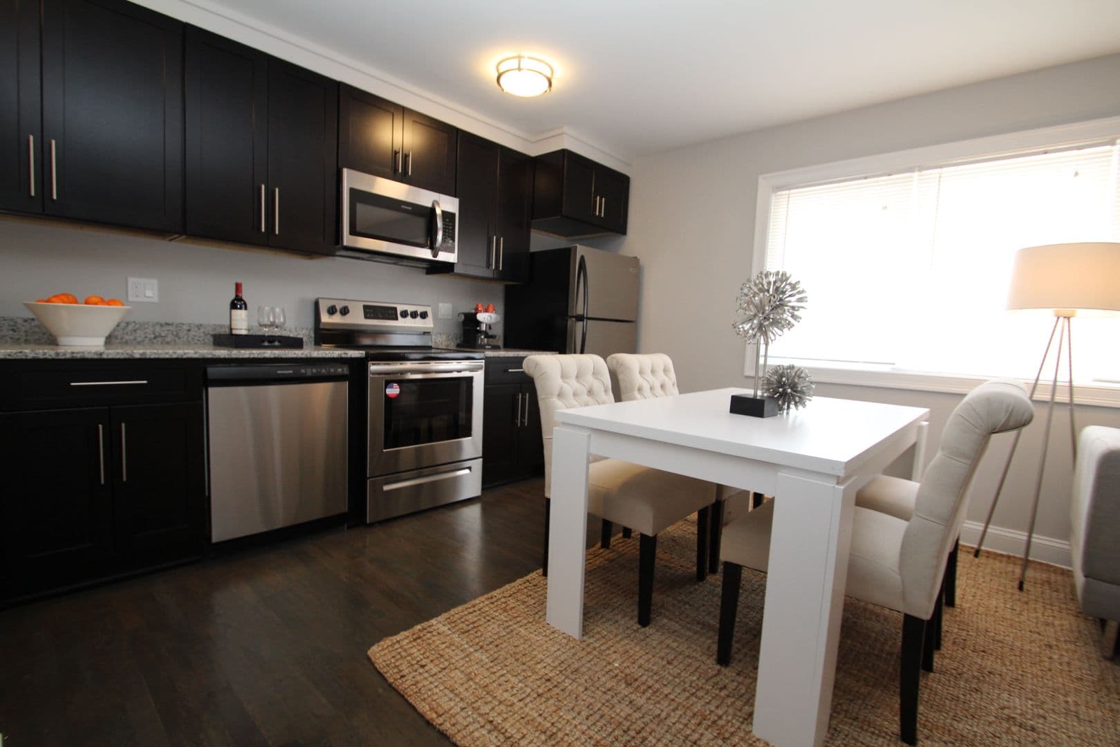 Norwalk Apartment: 8 Union Ave