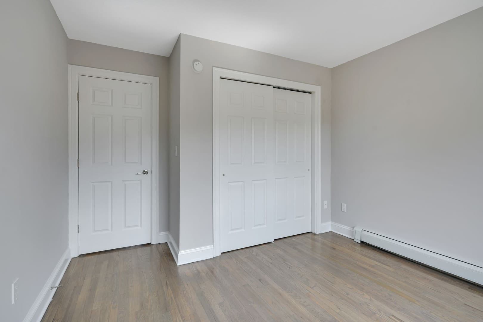 Norwalk Apartment: 21 Clinton Ave