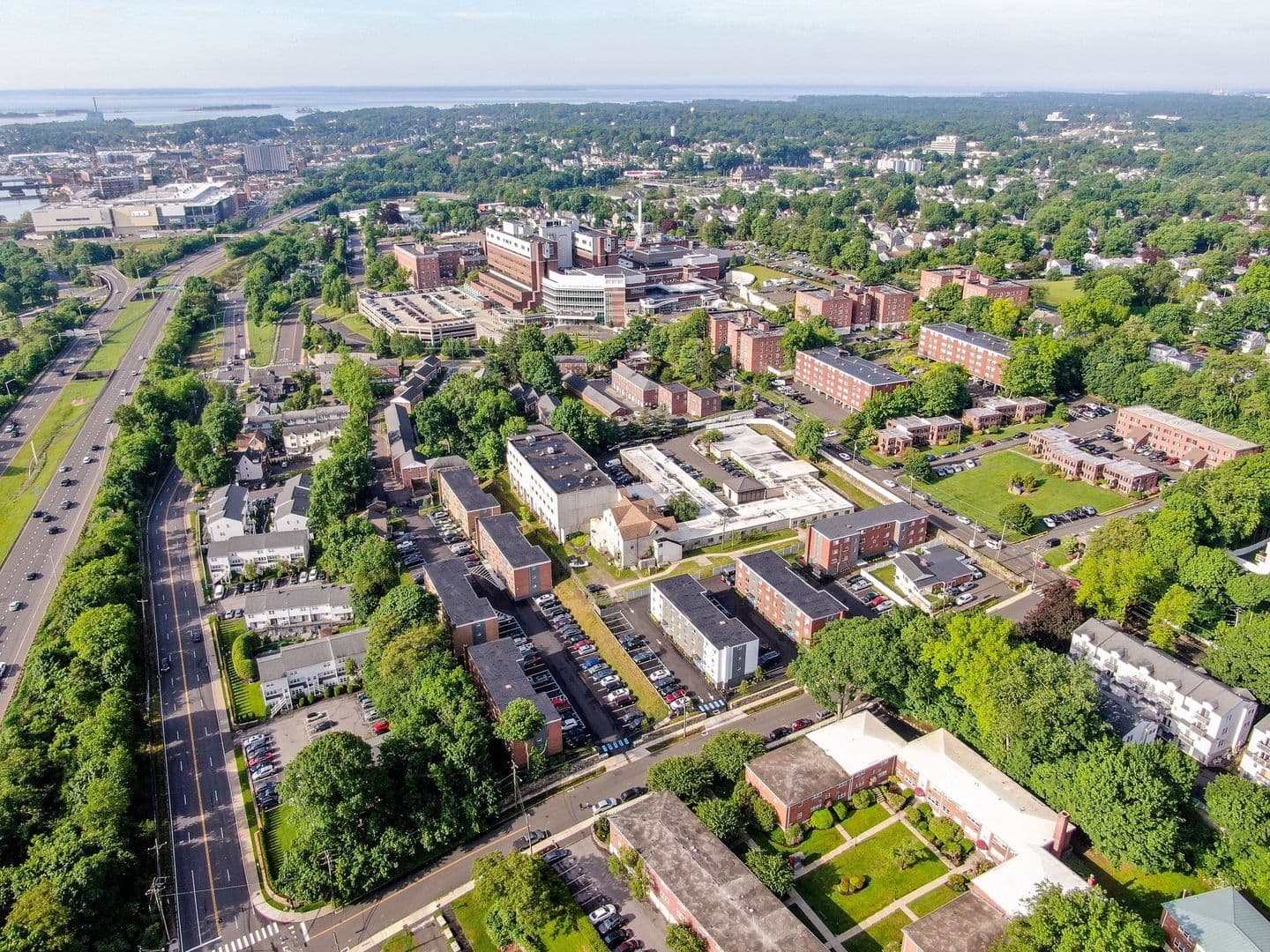 Norwalk Apartment: 3 Bedford Ave