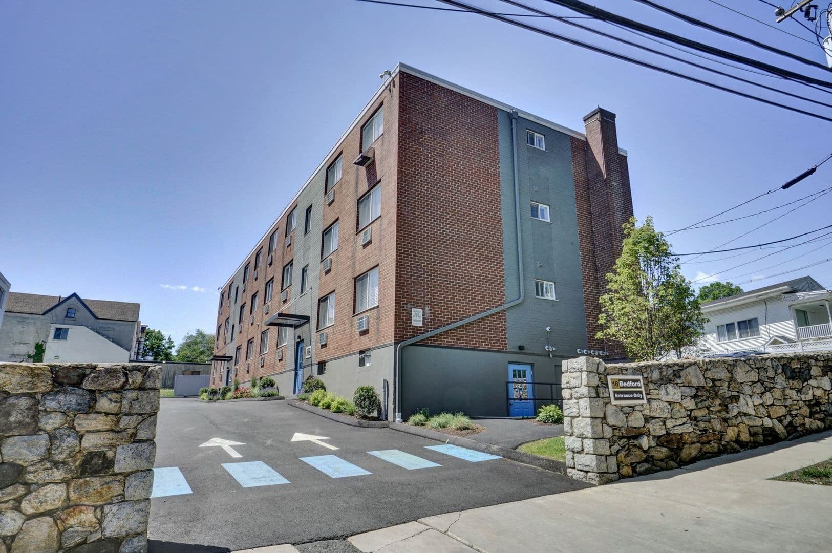Norwalk Apartment: 3 Bedford Ave