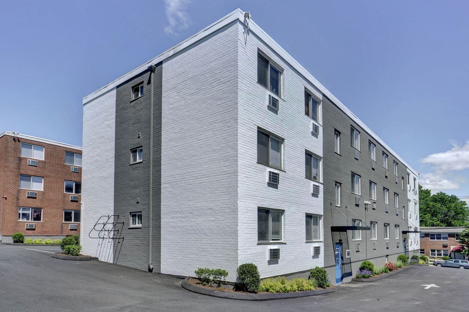 Norwalk Apartment: 3 Bedford Ave