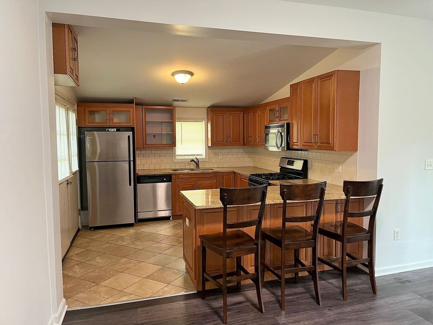 Wilton Apartment: 231 Rivergate