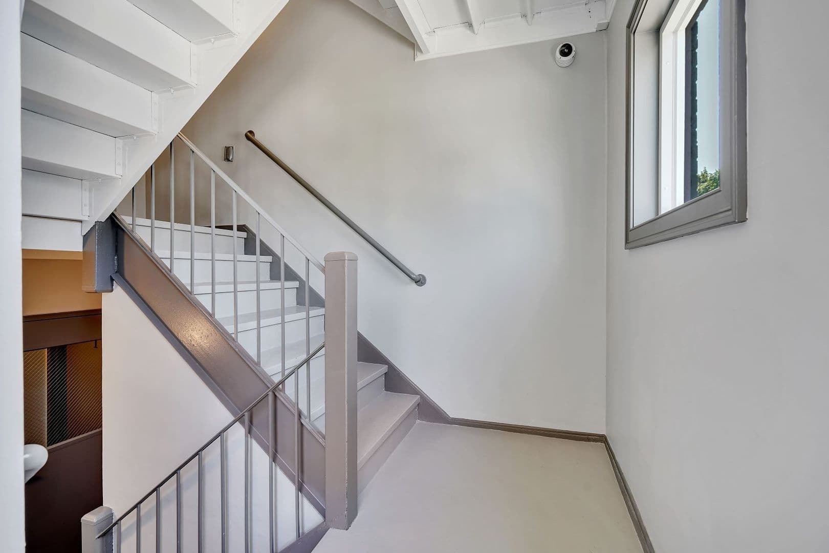 Norwalk Apartment: 8 Union Ave