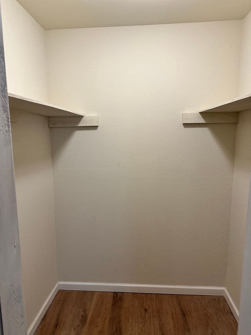Little Rock Apartment: 719 Brookside Dr