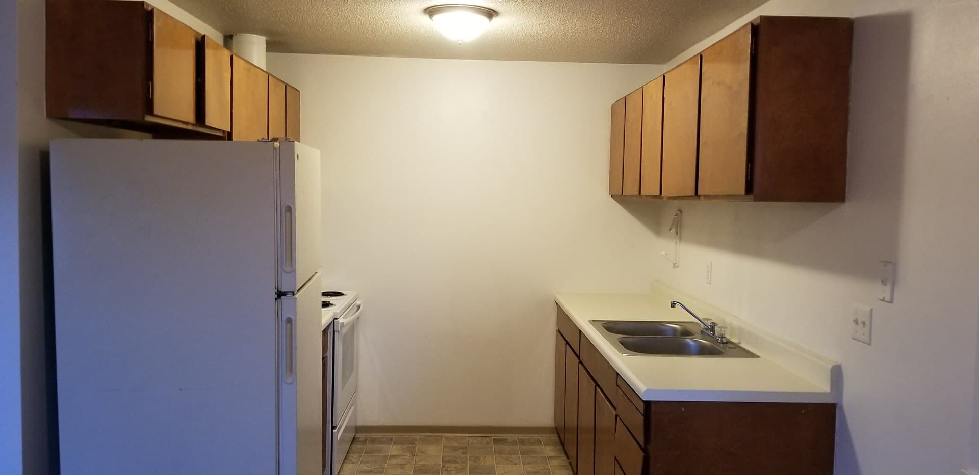 Tacoma Apartment: 622 S Steele St