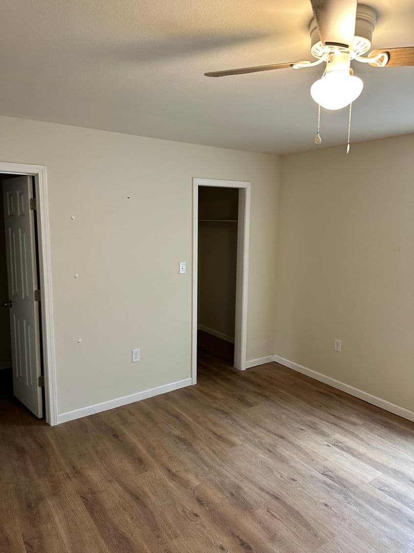 Little Rock Apartment: 619 Brookside Dr