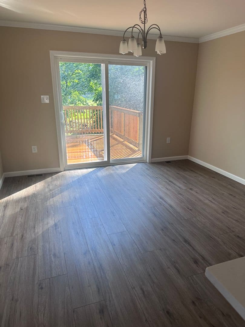 Centre Hall House: 161 Timberwood Trail
