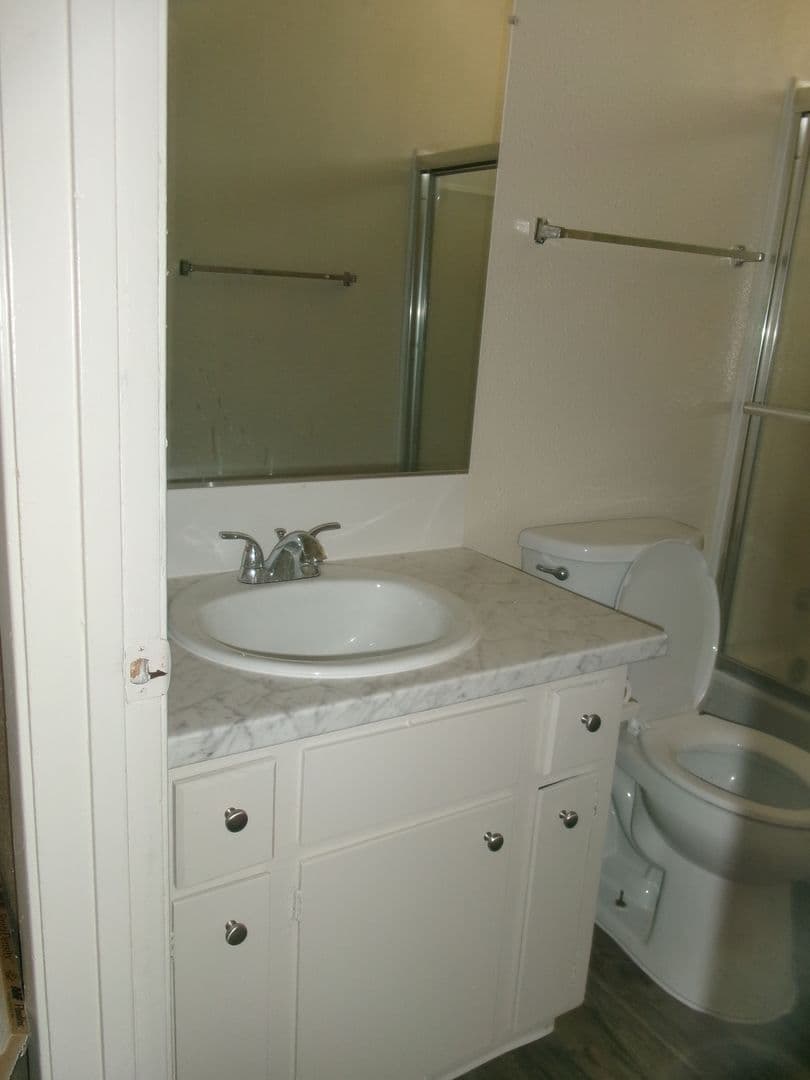 STOCKTON Apartment: 3428, 3430 & 3432 ROANOKE CT