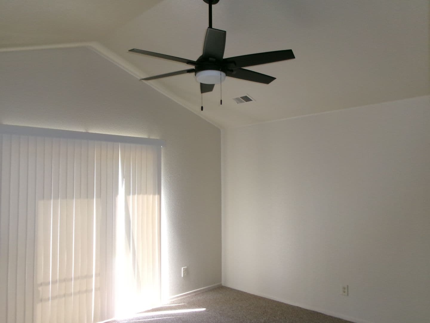 LODI House: 218 IDLEWILD DRIVE