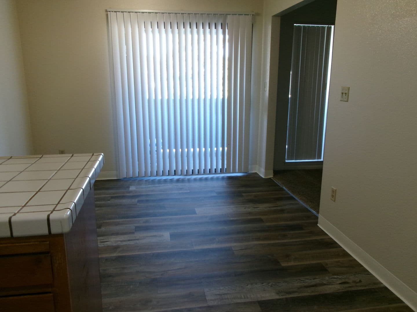 RIO VISTA Apartment: RAINTREE CONDOMINIUMS