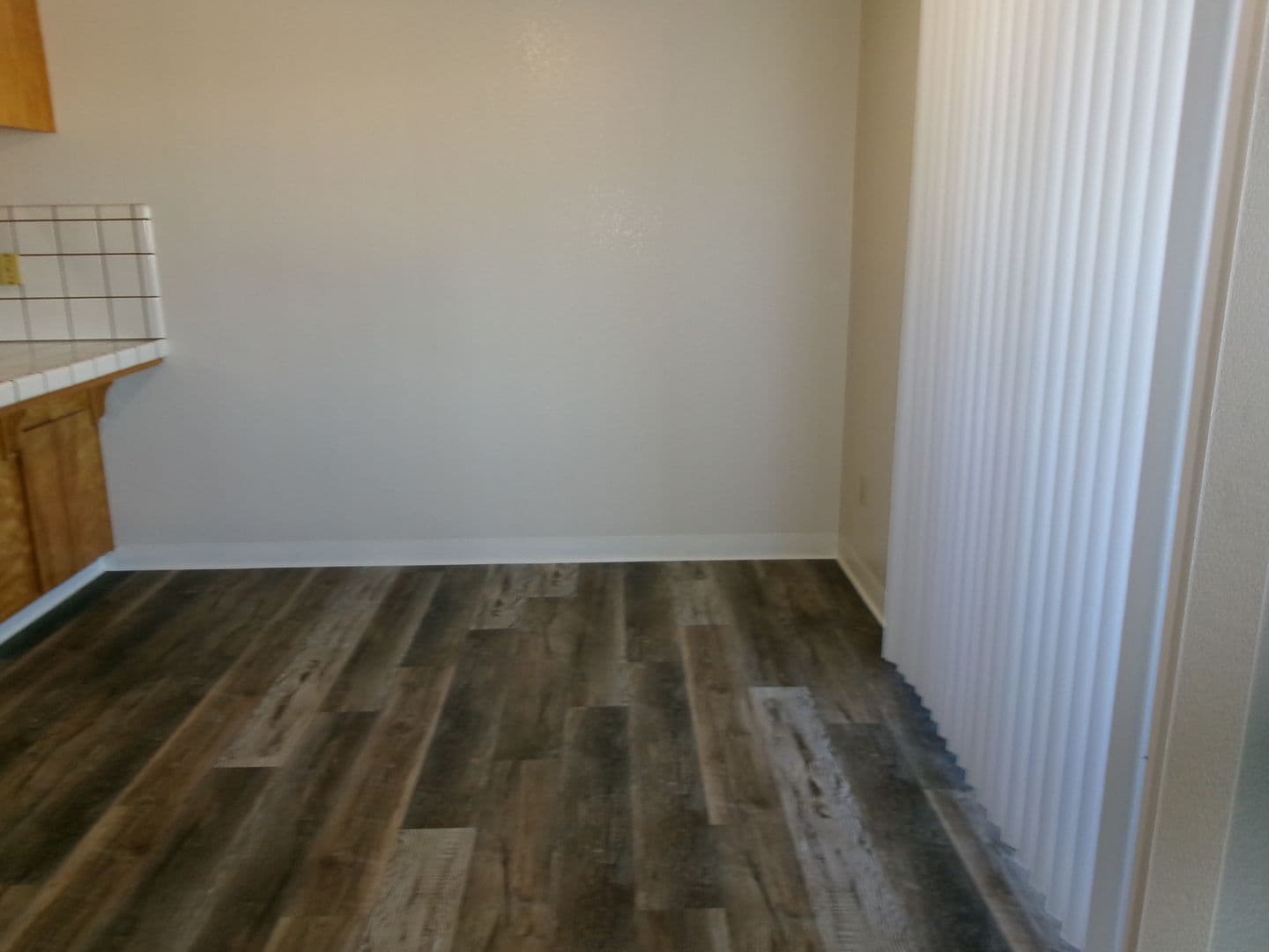 RIO VISTA Apartment: RAINTREE CONDOMINIUMS