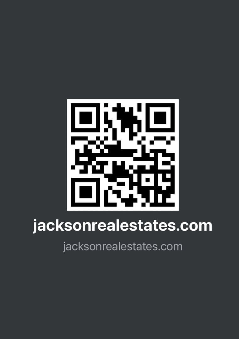 urbandale Apartment: 2753 100th st