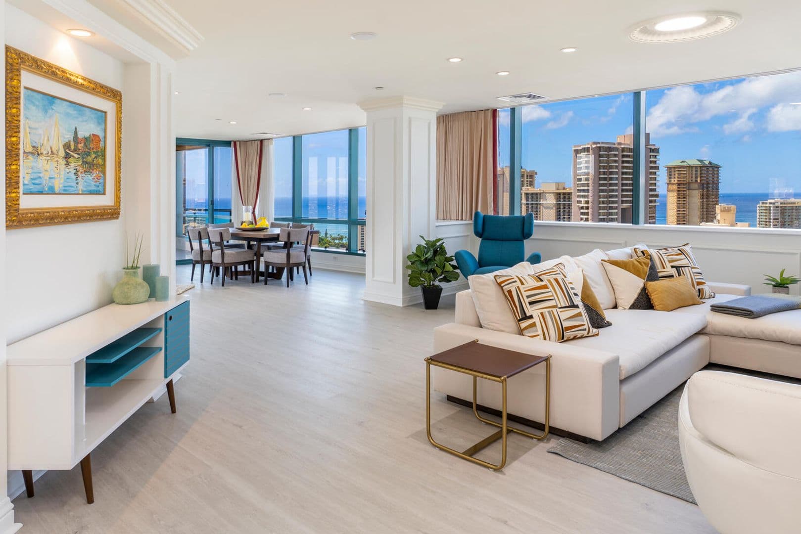 Honolulu Condo: 1888 Kalakaua Ave. Unit 3504