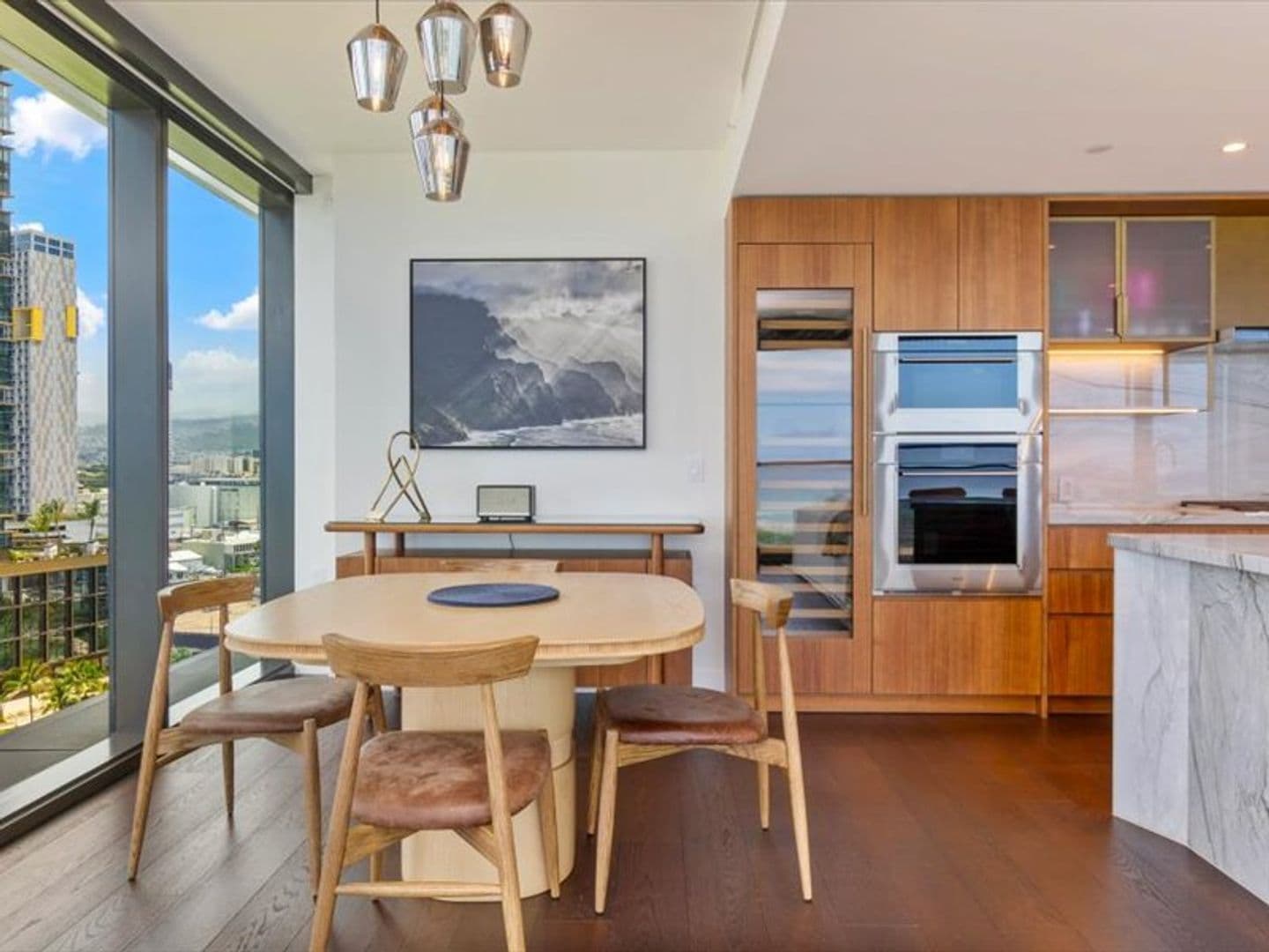 Honolulu Condo: 1100 Ala Moana Bvld. Unit 1401