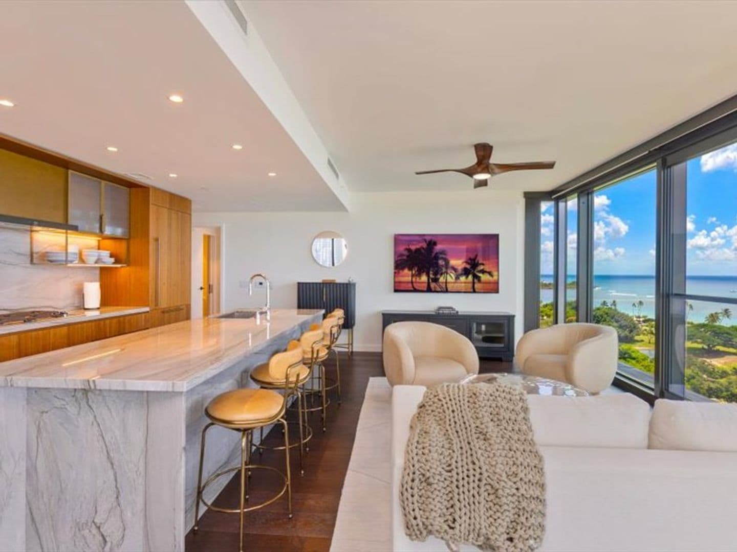 Honolulu Condo: 1100 Ala Moana Bvld. Unit 1401