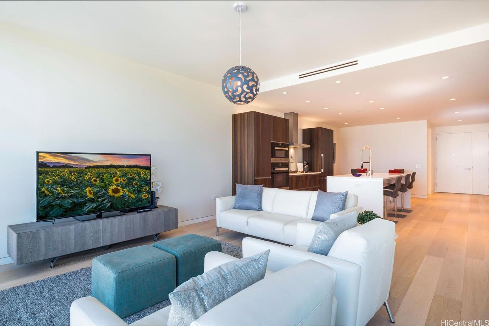 Honolulu Condo: 1118 Ala Moana Blvd. Unit 1203