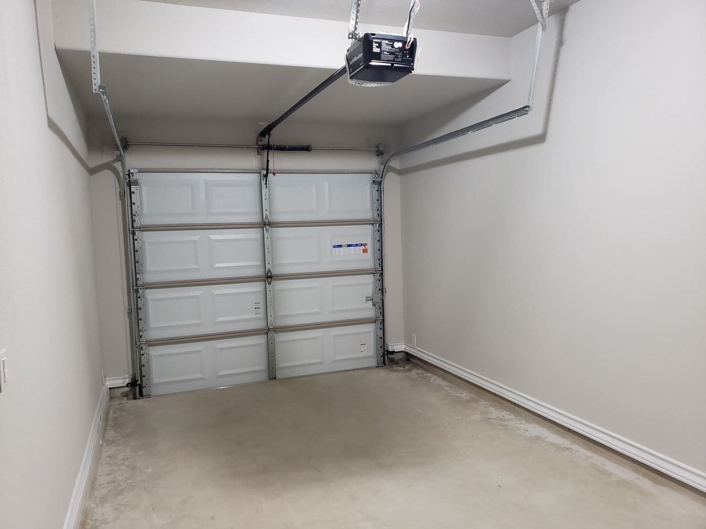 Selma Townhome: 16914 Showdown Path - 4