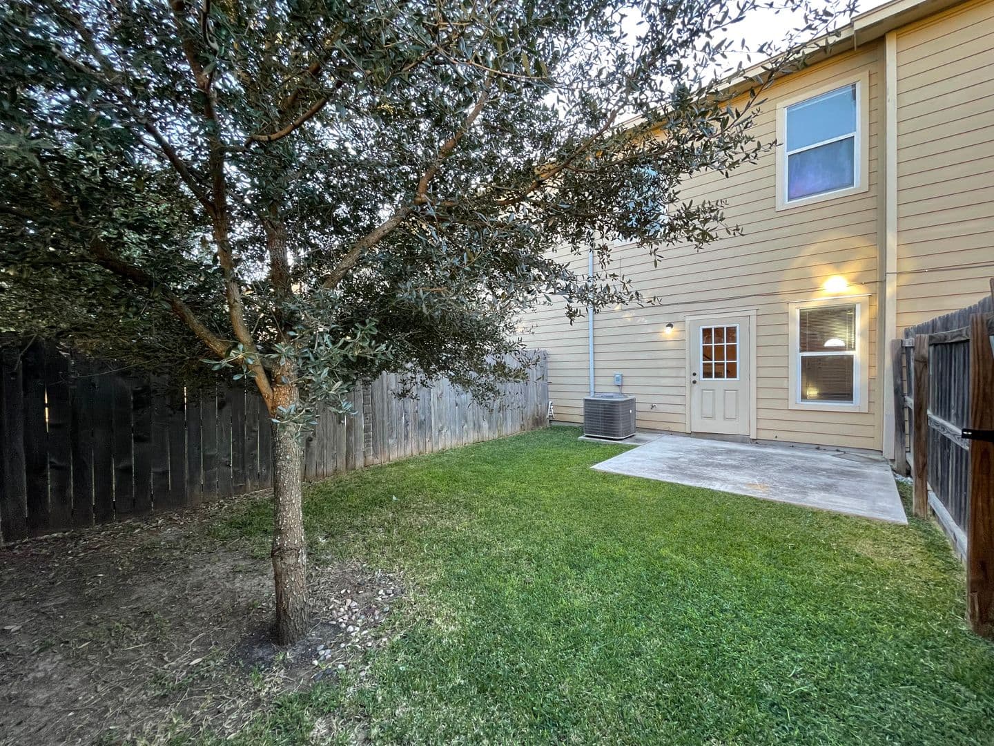 Selma Townhome: 16810 Showdown Path - 3