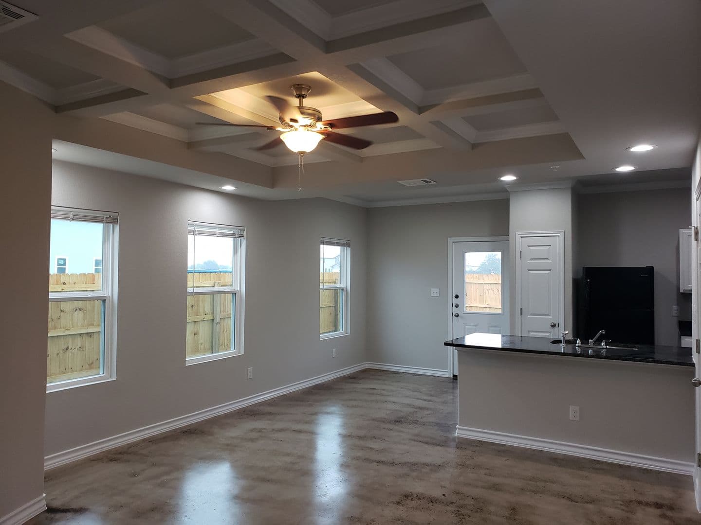 Selma Townhome: 16914 Showdown Path - 4
