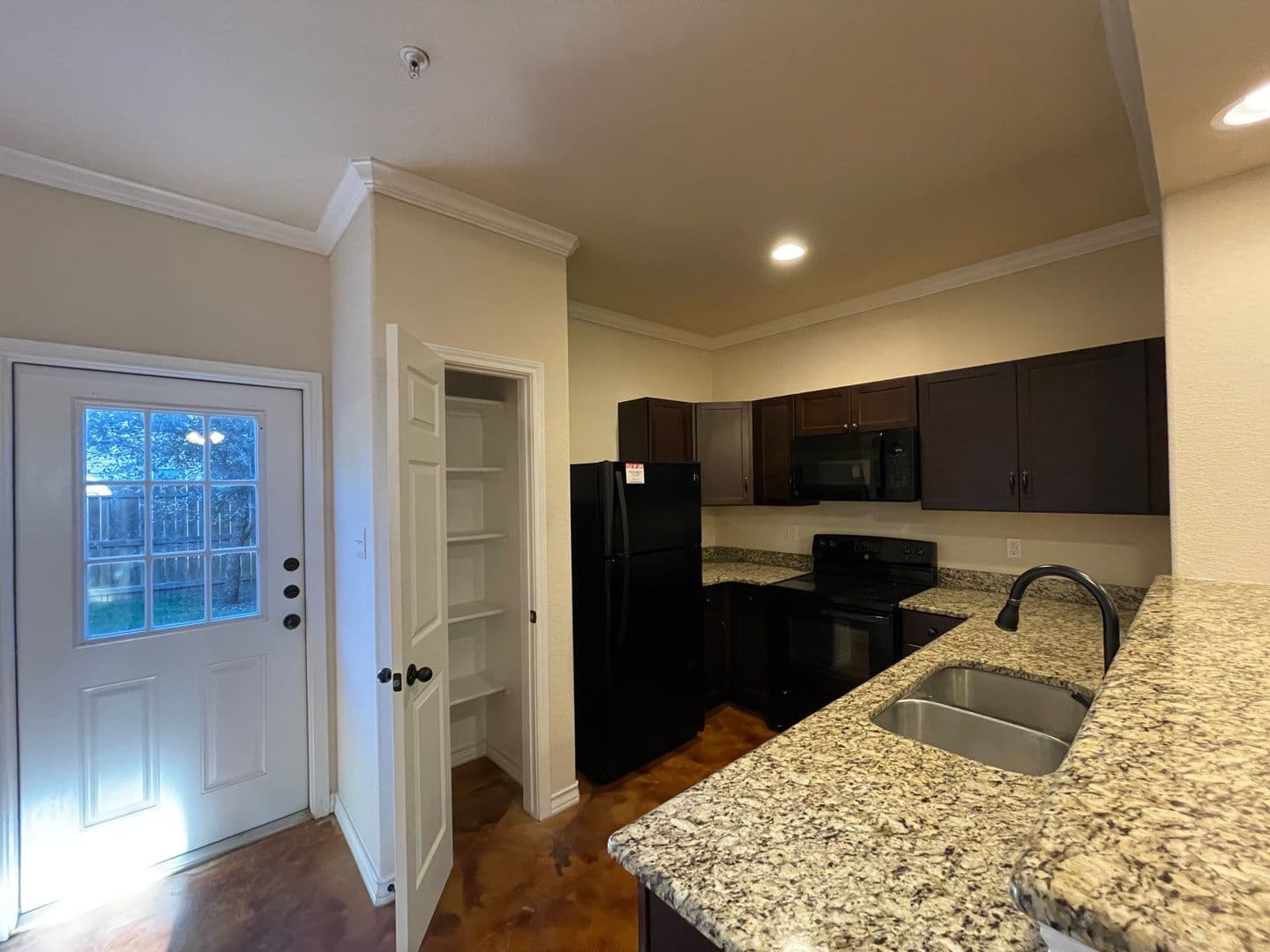 Selma Townhome: 16810 Showdown Path - 3
