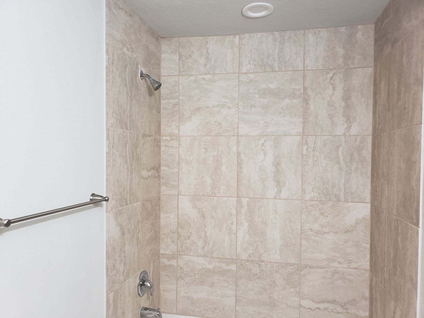 Selma Townhome: 16914 Showdown Path - 4