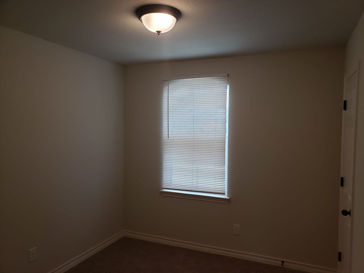 Converse Townhome: 7310 Colina Way - 3