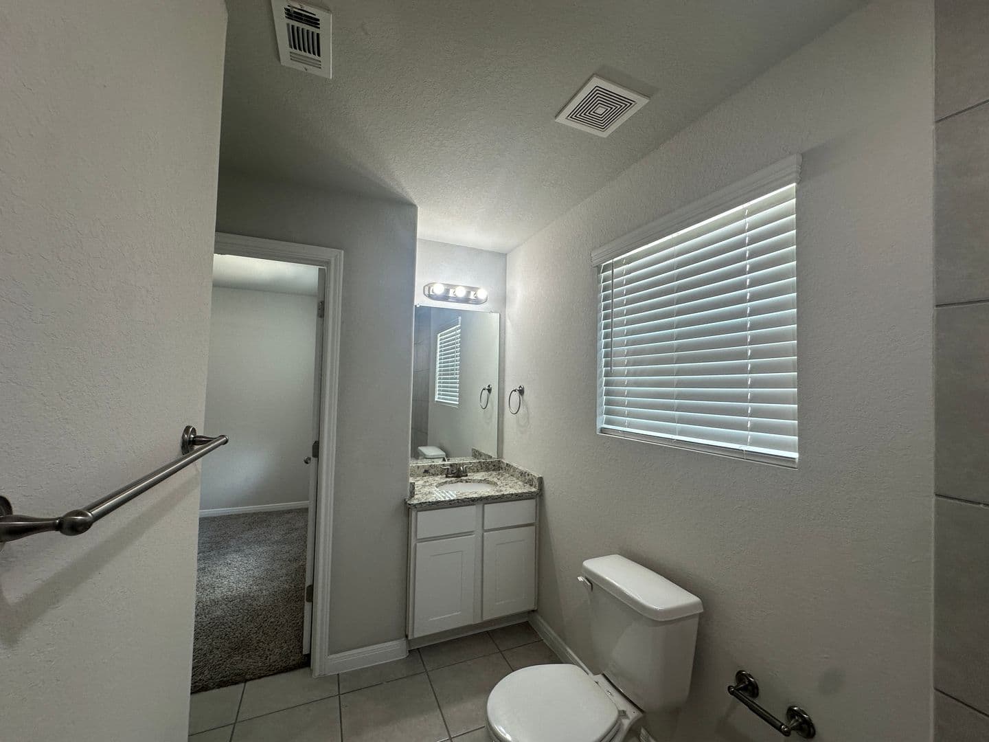 Selma Apartment: 8410 Flicka Hills