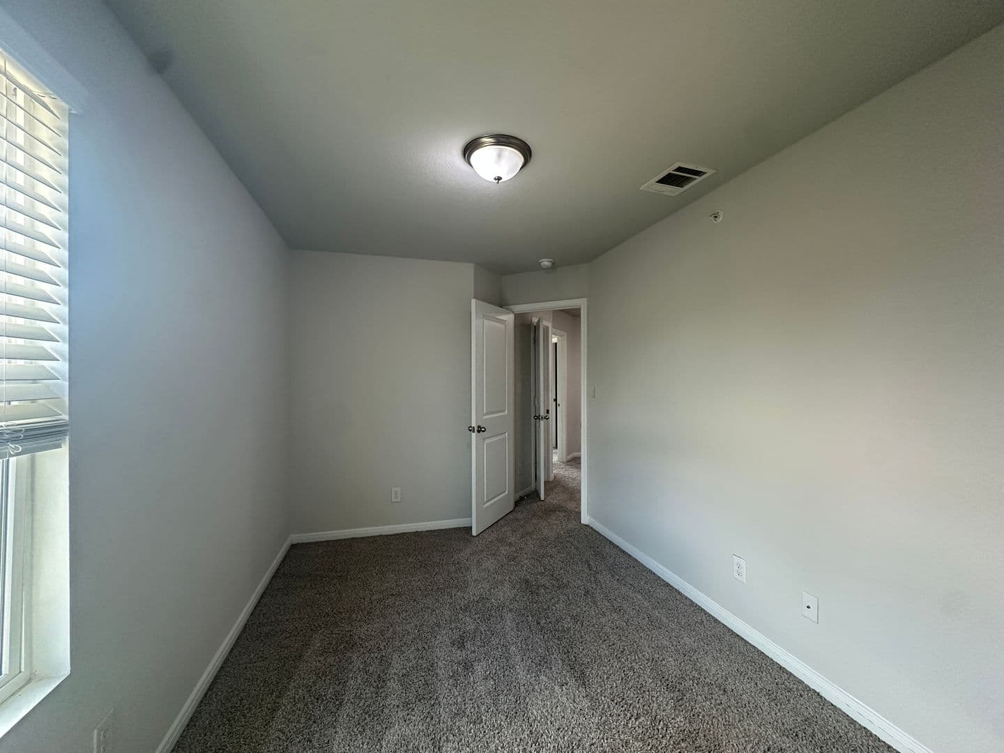 Selma Apartment: 8410 Flicka Hills