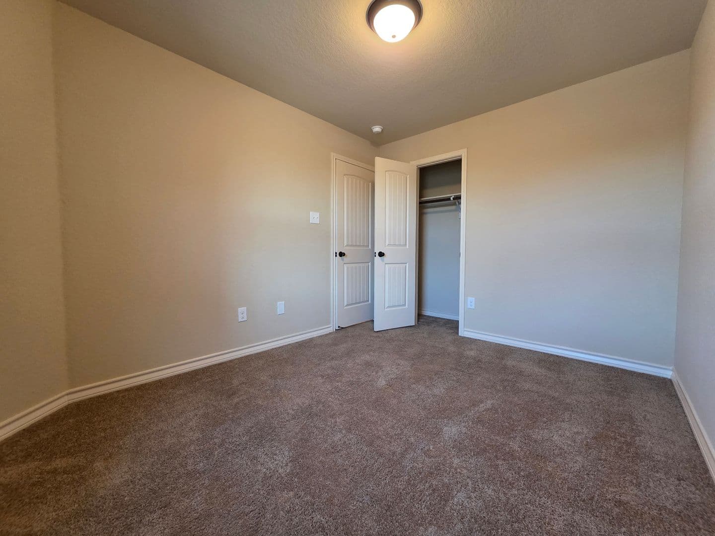 San Antonio Apartment: 6838 Lakeview Drive