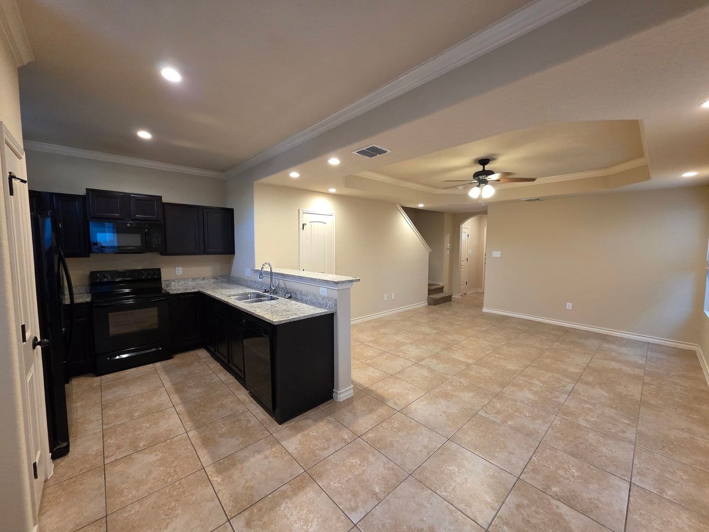 San Antonio Apartment: 6838 Lakeview Drive