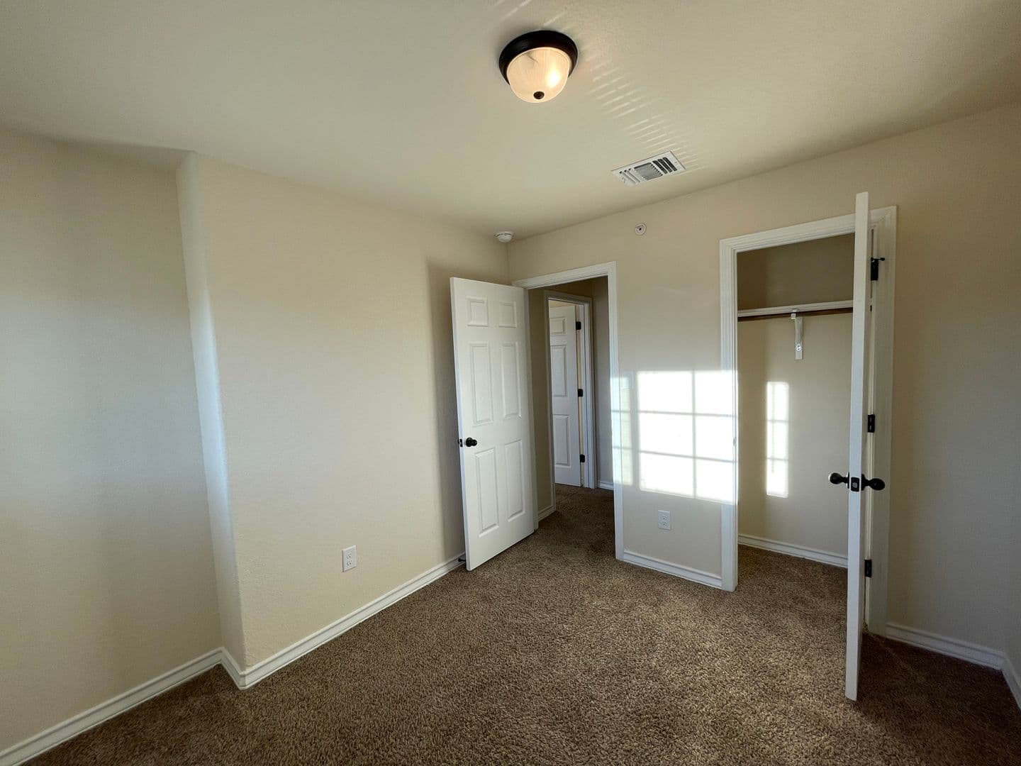 Selma Townhome: 16810 Showdown Path - 3